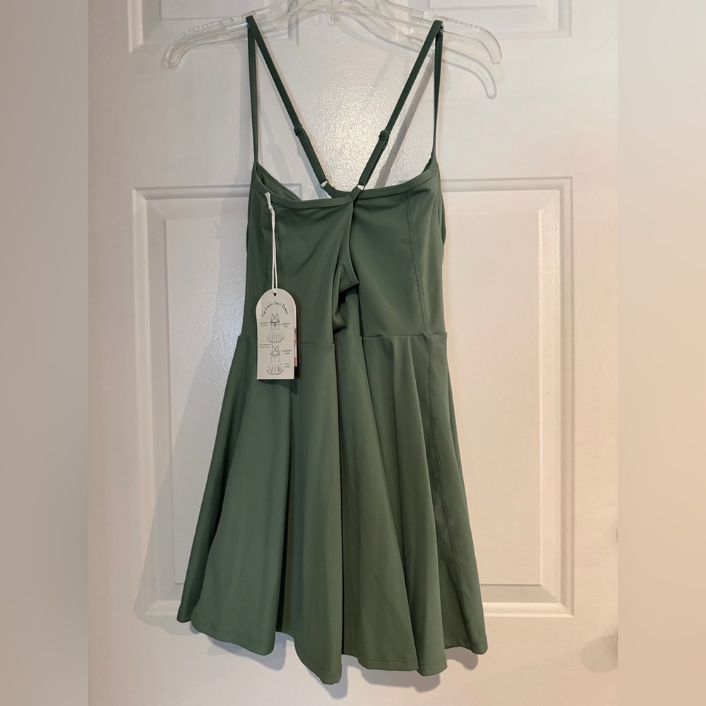 Blogilates Active Dress - Picture 6 of 6